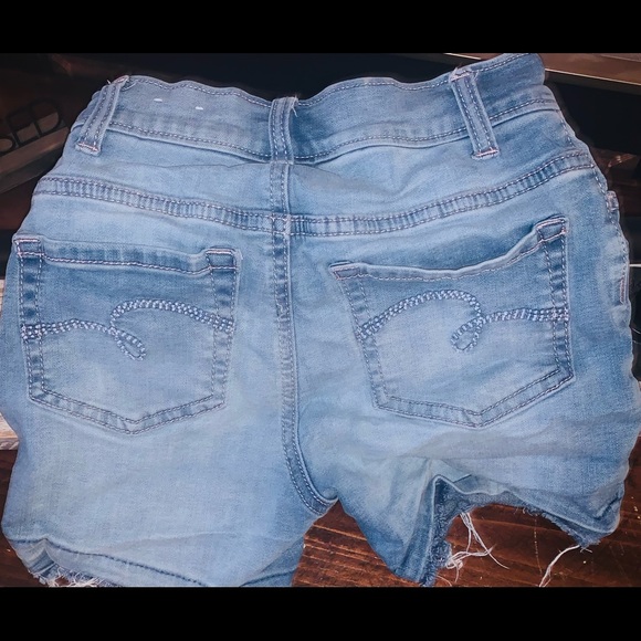 Jean Justice Shorts - Picture 3 of 3